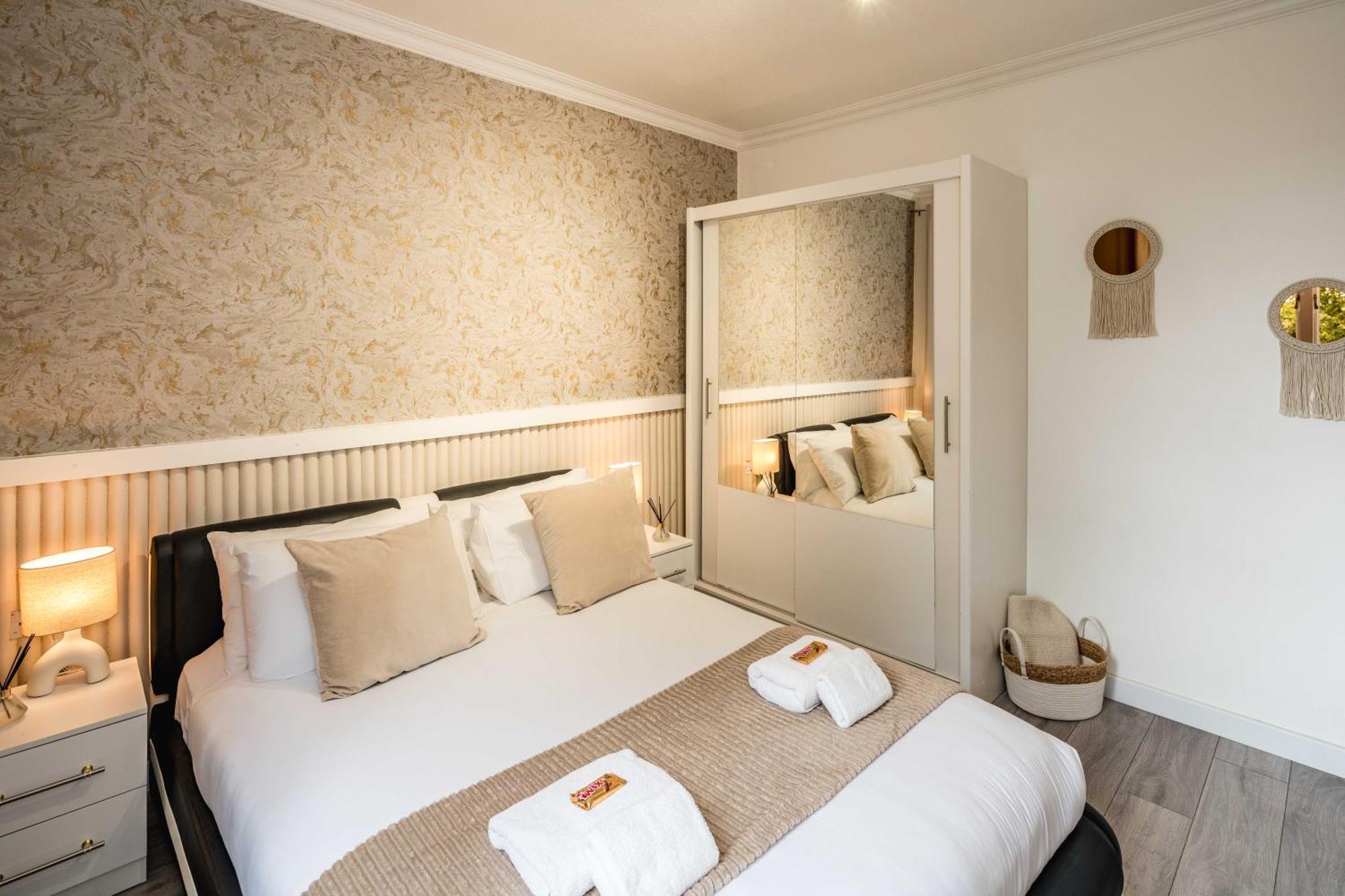 Central Apartment In The Heart Of Notting Hill London Eksteriør billede
