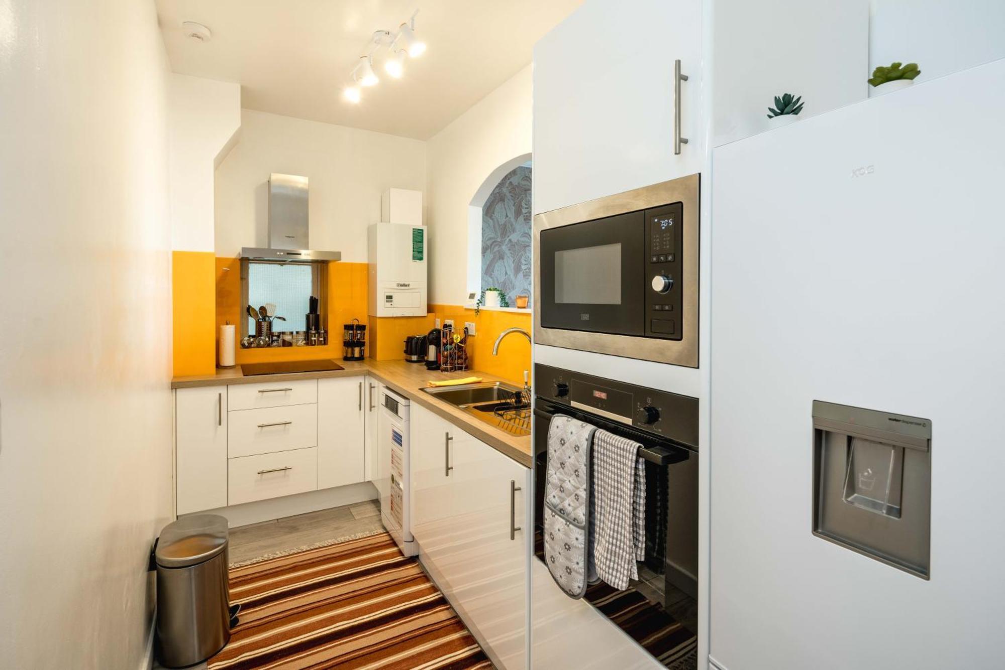 Central Apartment In The Heart Of Notting Hill London Eksteriør billede