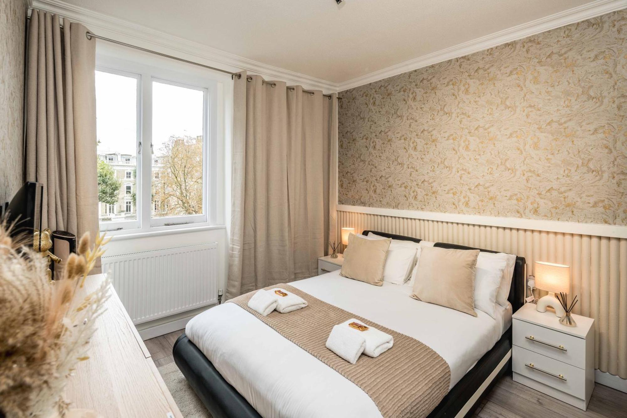 Central Apartment In The Heart Of Notting Hill London Eksteriør billede
