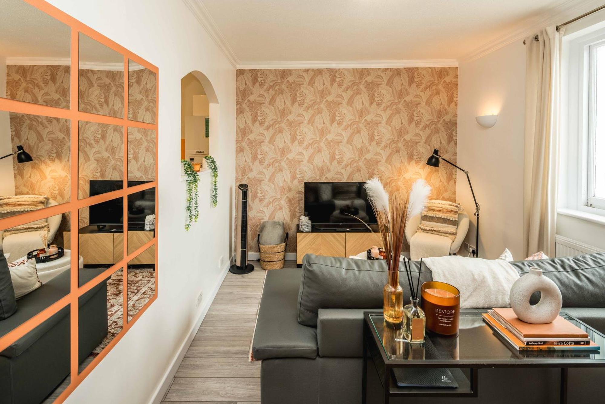 Central Apartment In The Heart Of Notting Hill London Eksteriør billede